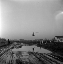 “Heliport Eindhoven” op een regenachtige dag in de begintijd.