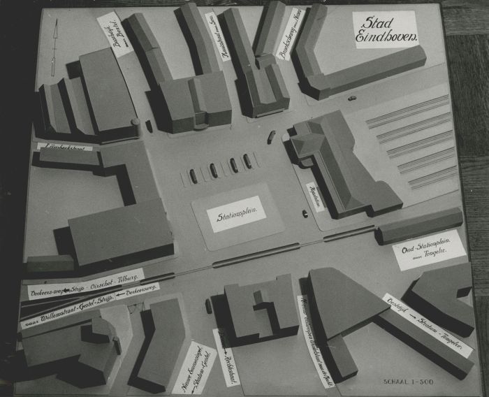 Maquette van het Kopstation in Eindhoven. Wegen uit alle richtingen komen samen op het nieuwe, grote en centrale stationsplein.