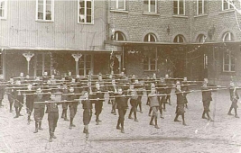 Leerlingen van pensionaat Eikenburg