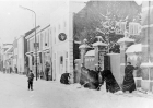 Broeders van Maastricht aan het sneeuwruimen